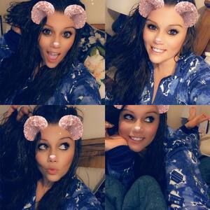 Meet your Posher, Nayda